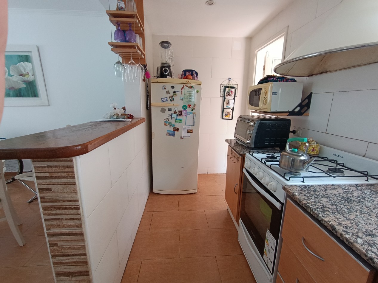 VENTA CASA EN PH 3 AMBIENTES CON PATIO Y COCHERA A UNA CUADRA DEL MAR BARRIO CONSTITUCION