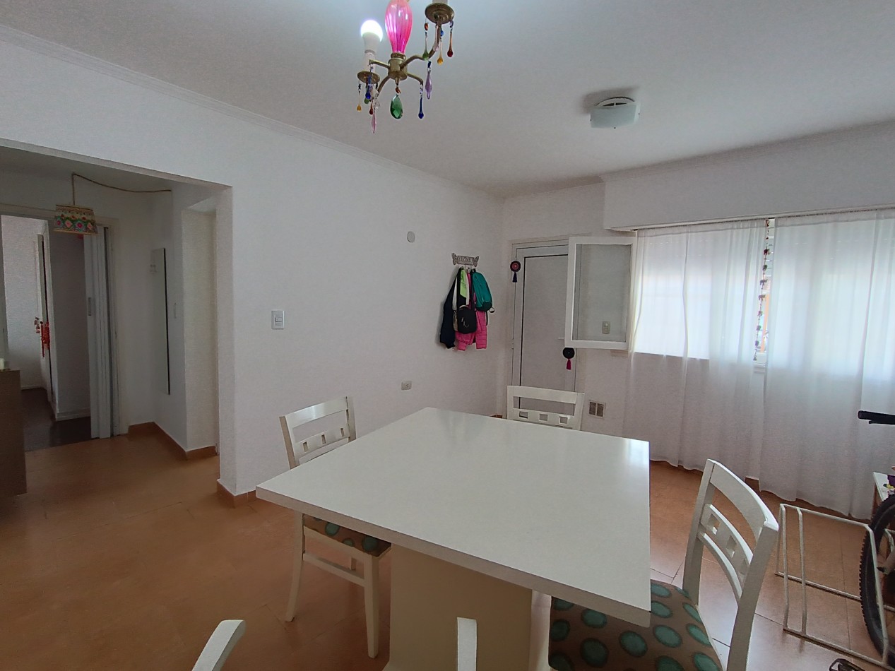 VENTA CASA EN PH 3 AMBIENTES CON PATIO Y COCHERA A UNA CUADRA DEL MAR BARRIO CONSTITUCION