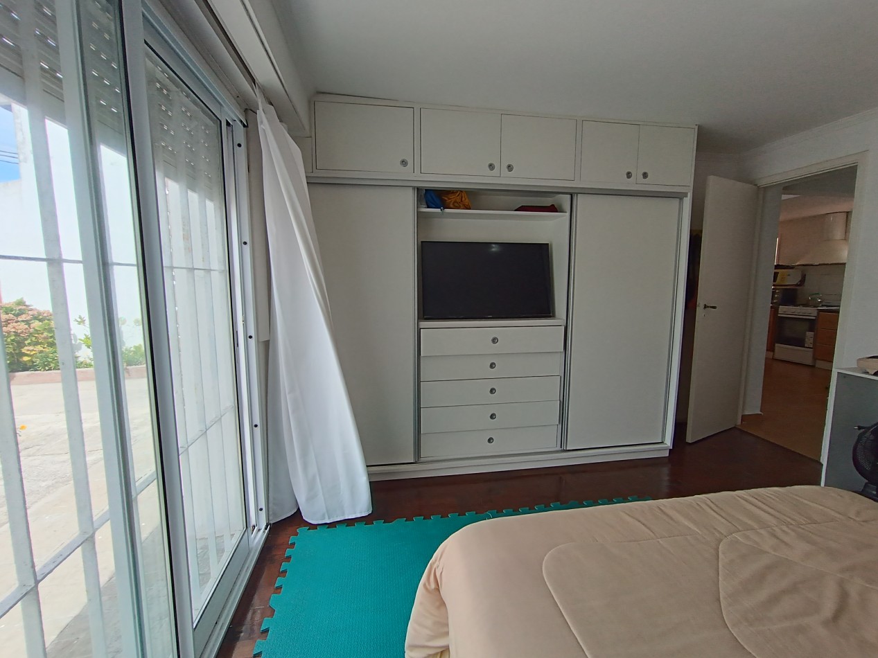 VENTA CASA EN PH 3 AMBIENTES CON PATIO Y COCHERA A UNA CUADRA DEL MAR BARRIO CONSTITUCION