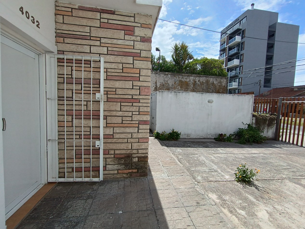 VENTA CASA EN PH 3 AMBIENTES CON PATIO Y COCHERA A UNA CUADRA DEL MAR BARRIO CONSTITUCION