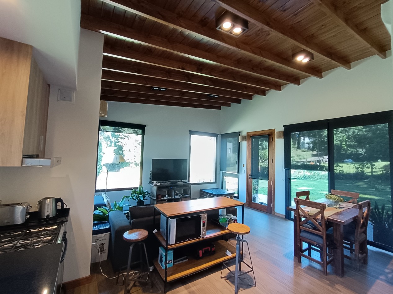 Casa dos ambientes en Sierras de los Padres