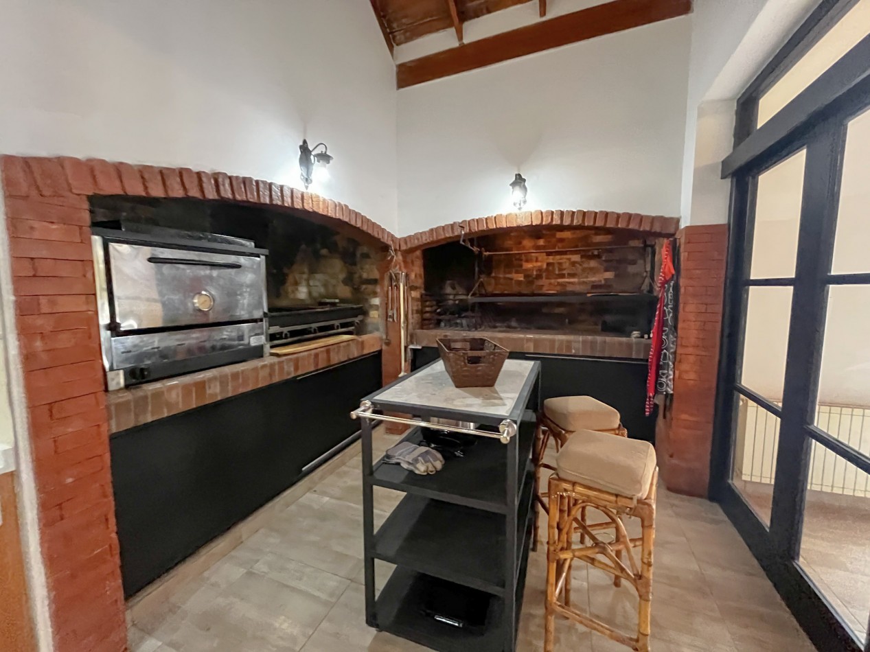 CASA EN VENTA LOMAS DE STELLA MARIS