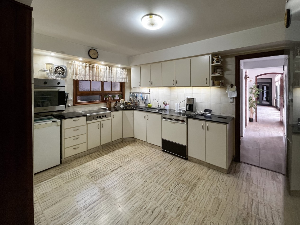 CASA EN VENTA LOMAS DE STELLA MARIS