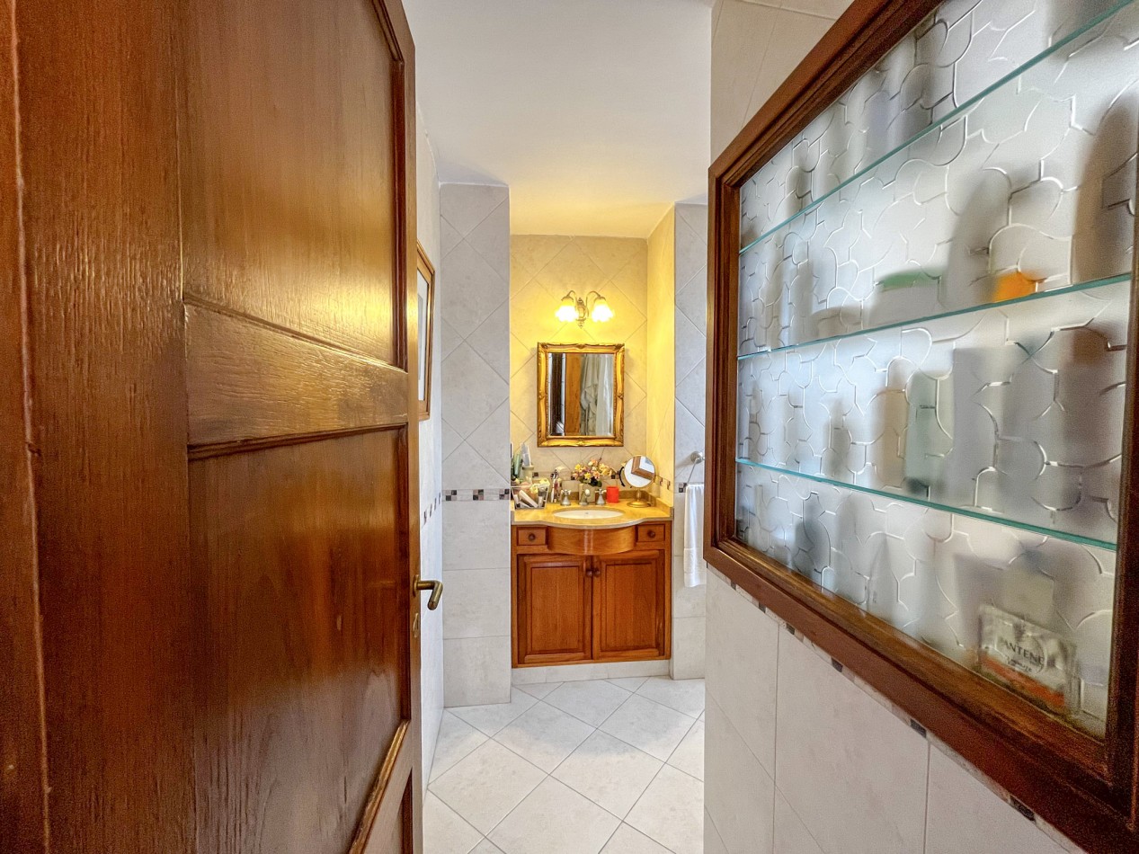 CASA EN VENTA LOMAS DE STELLA MARIS