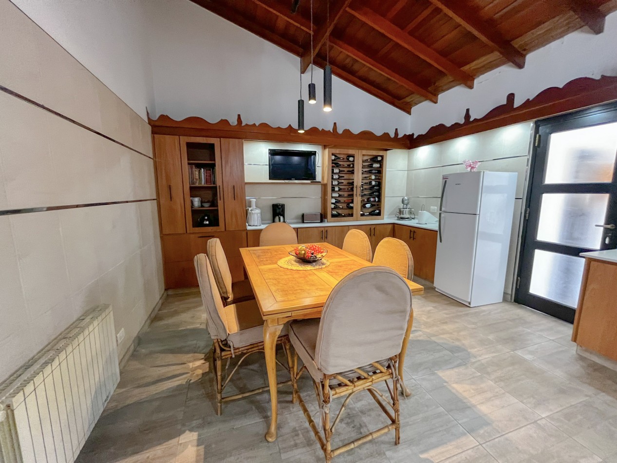 CASA EN VENTA LOMAS DE STELLA MARIS