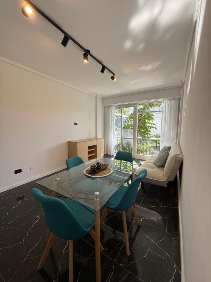 Alquiler departamento dos ambientes al frente con balcon y patio zona macrocentro Ideal estudiante!