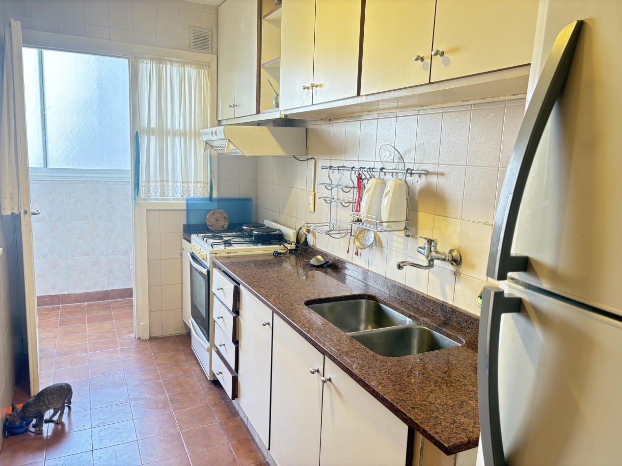 DEPARTAMENTO 3 AMBIENTES AL FRENTE - EXCELENTE UBICACION EN EL CENTRO DE MAR DEL PLATA 