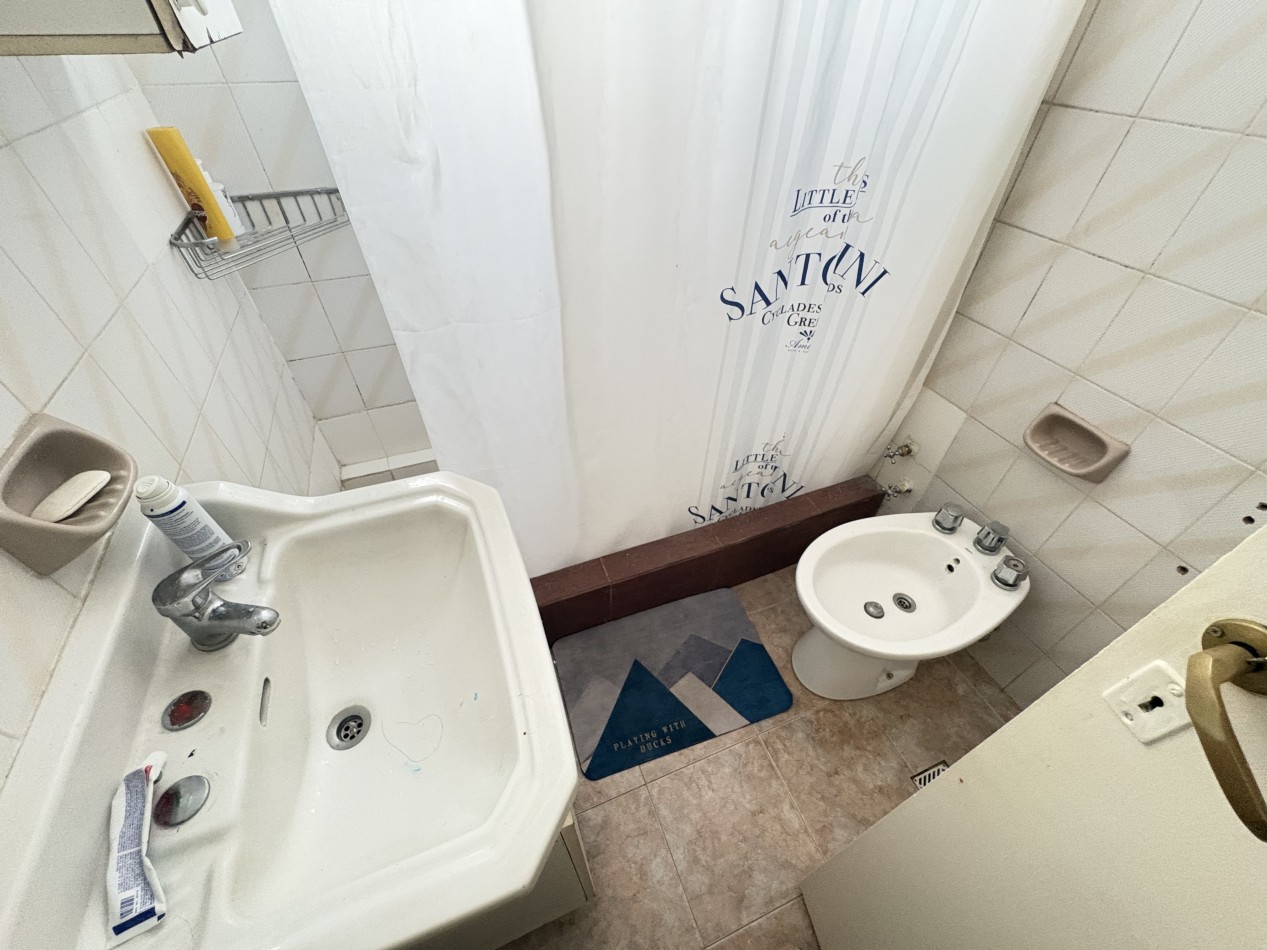 DEPARTAMENTO 3 AMBIENTES AL FRENTE - EXCELENTE UBICACION EN EL CENTRO DE MAR DEL PLATA 