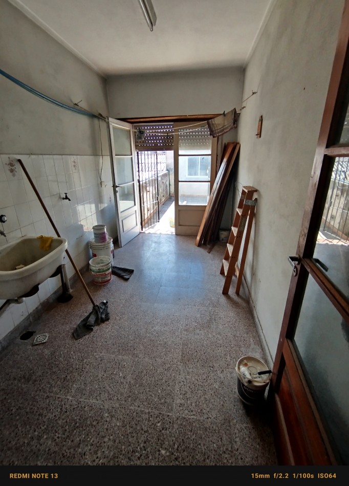 Venta en block casa 3 ambientes C/quincho+ galpon multiples usos 630 M2 cubiertoz