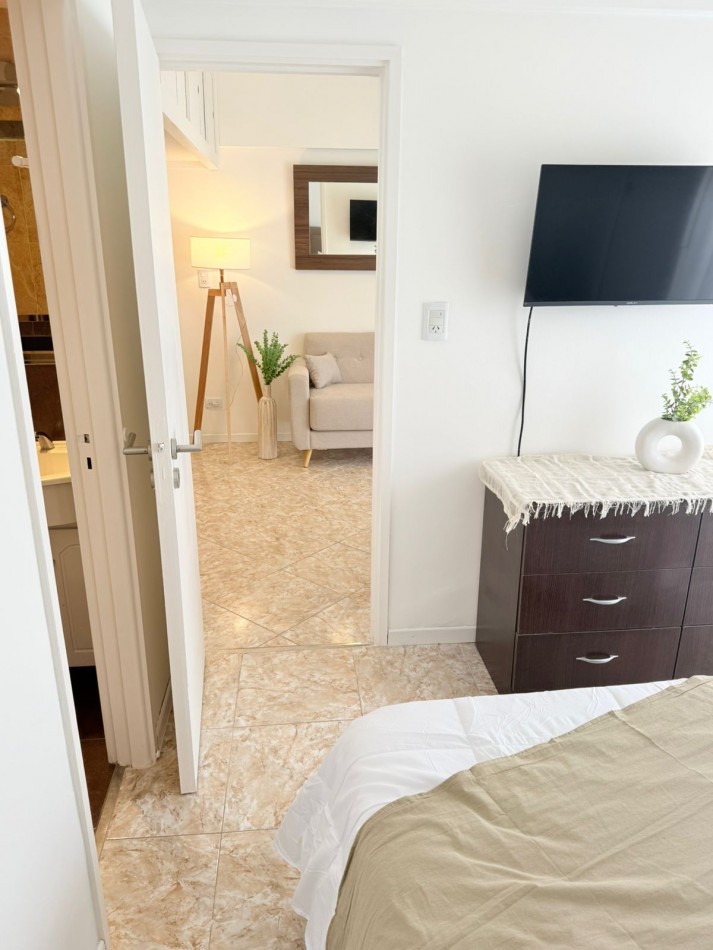 Departamento monoambiente dividido con balcon al frente