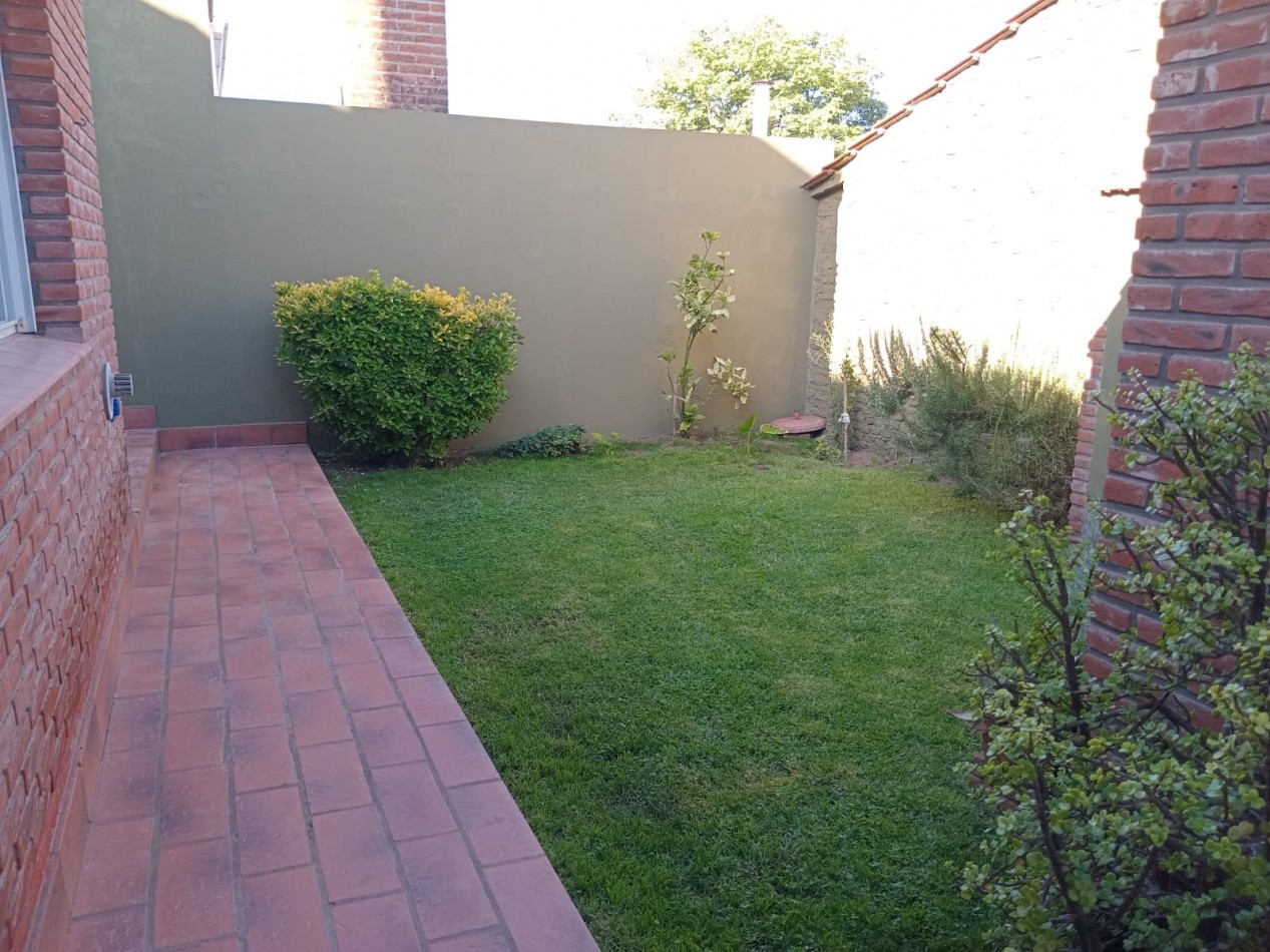 CASA 4 AMBIENTES BARRIO RESIDENCIAL MIRAMAR -APTO CREDITO