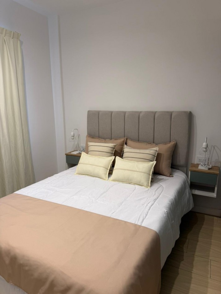 VENTA DEPARTAMENTO MONOAMBIENTE RECICLADO Y AMOBLADO CENTRO