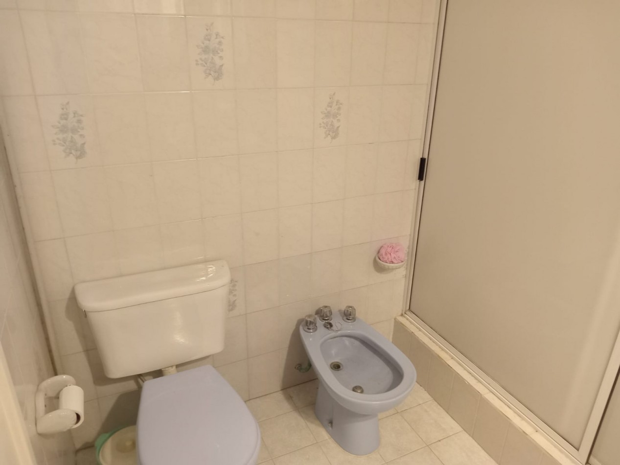 CASA 3 AMBIENTES CON DEPARTAMENTO Y QUINCHO