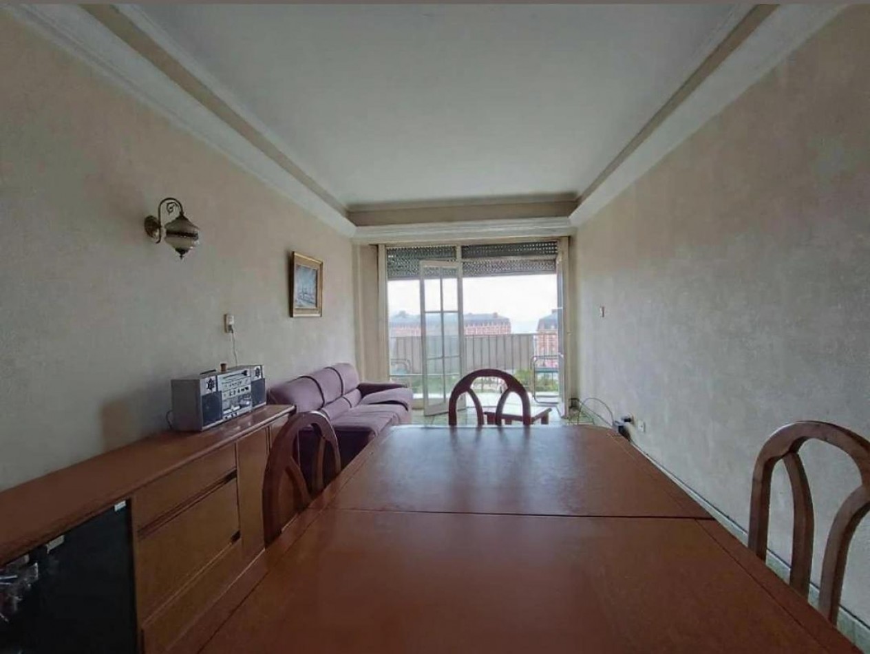 VENTA DEPARTAMENTO 2 AMBIENTES  A LA CALLE CON VISTA AL MAR Y PLAZA COLON + DEPENDENCIA