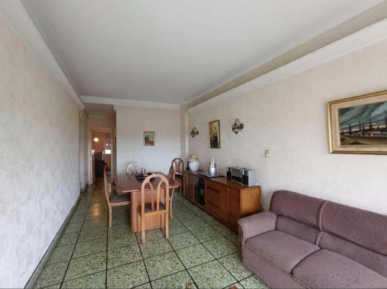 VENTA DEPARTAMENTO 2 AMBIENTES  A LA CALLE CON VISTA AL MAR Y PLAZA COLON + DEPENDENCIA