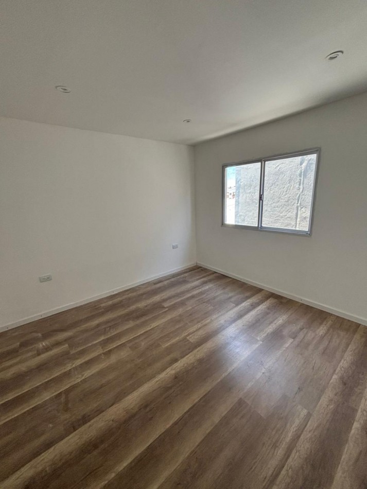 DUPLEX 3 AMBIENTES CONTRAFRENTE