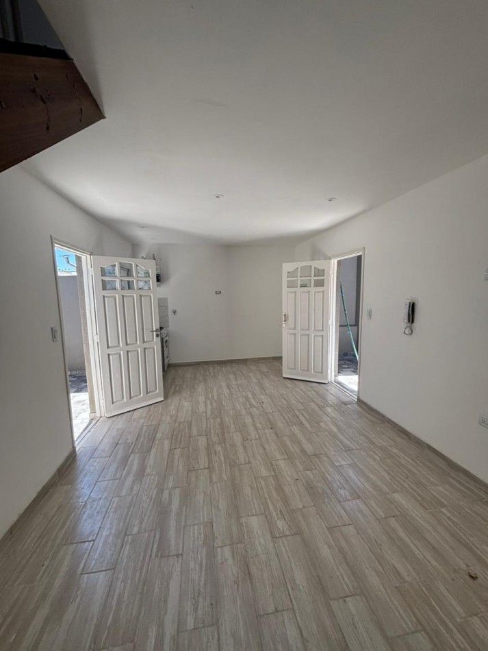 DUPLEX 3 AMBIENTES CONTRAFRENTE