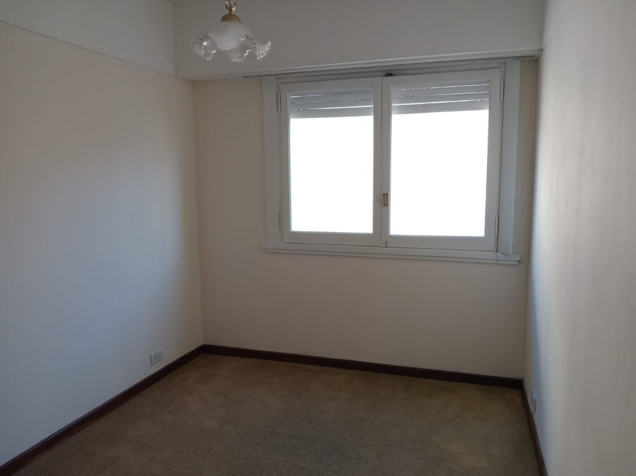 DEPARTAMENTO 5 AMB. CON BALCON Y COCHERA - 136M