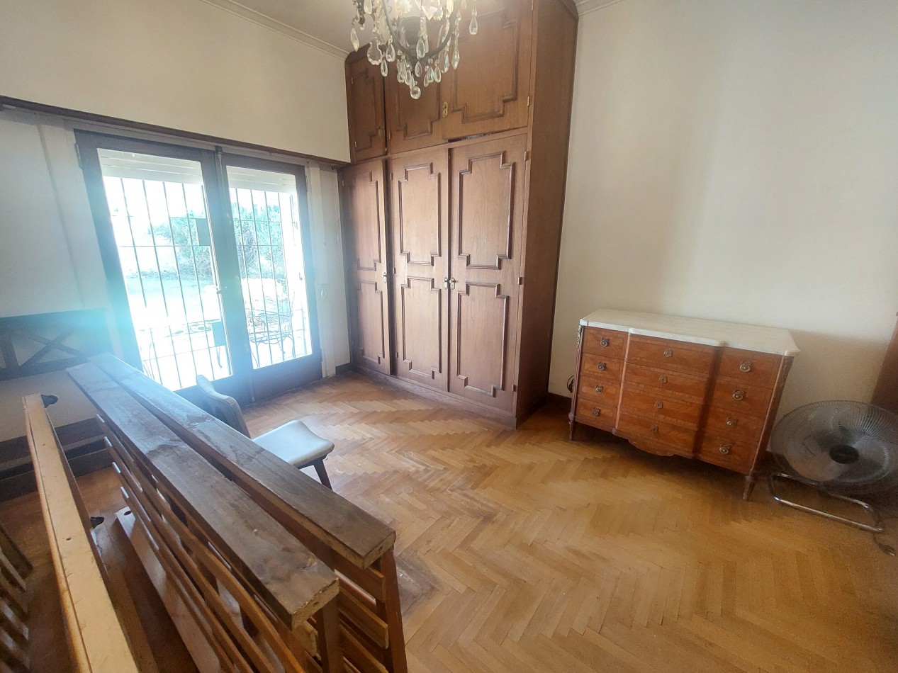 Casa de 4 ambientes en zona Guemes