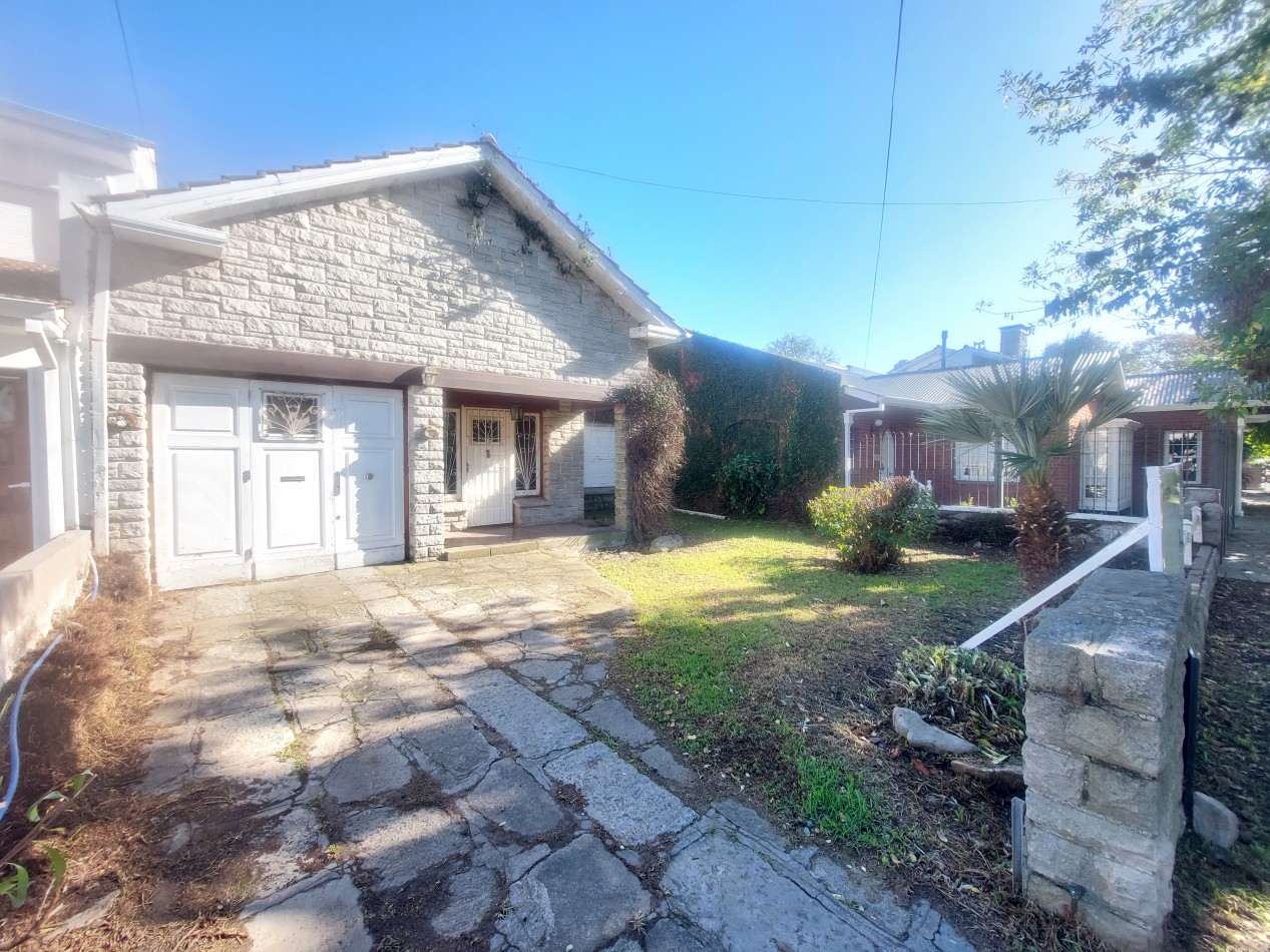 Casa de 4 ambientes en zona Guemes