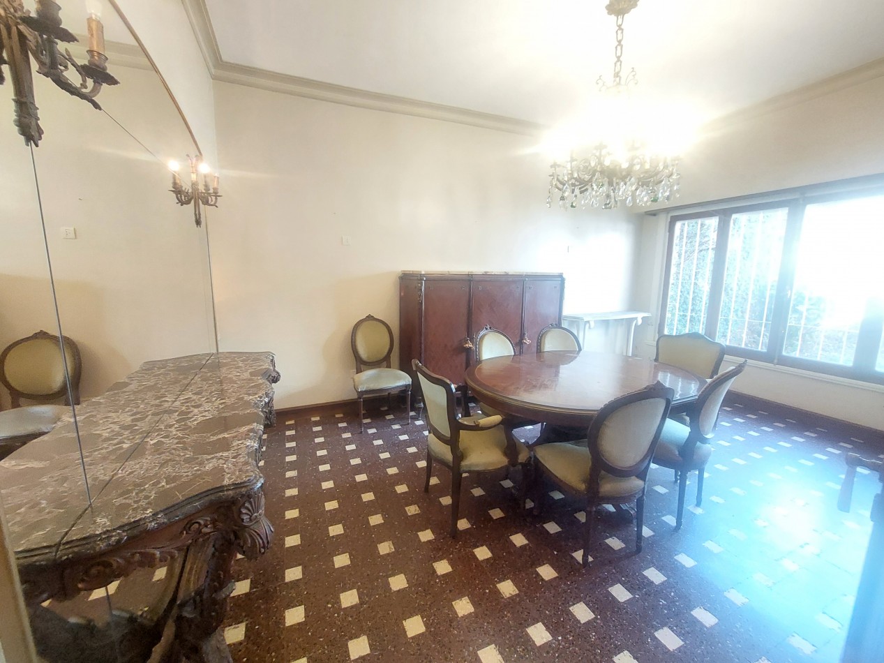 Casa de 4 ambientes en zona Guemes