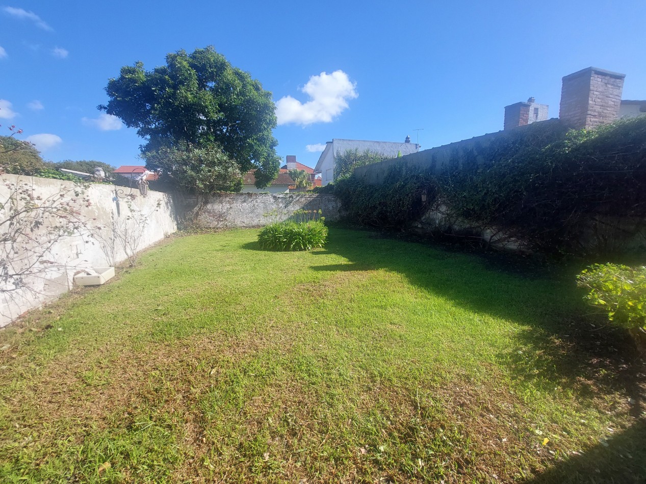 Casa de 4 ambientes en zona Guemes