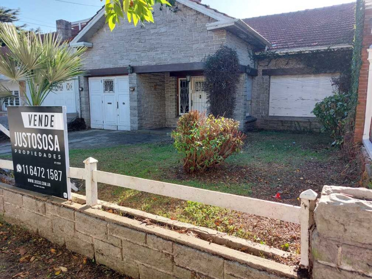 Casa de 4 ambientes en zona Guemes