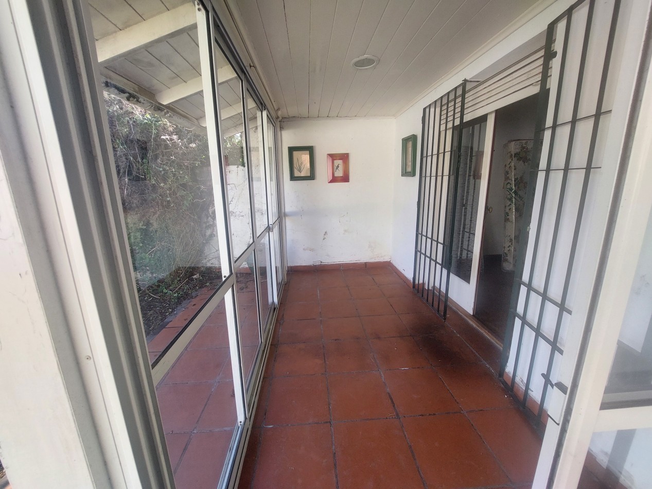 Casa de 4 ambientes en zona Guemes