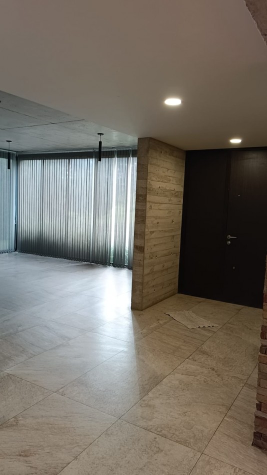 ALQUILER CASA 5 AMBIENTES -RUMENCO-LAS LOMAS