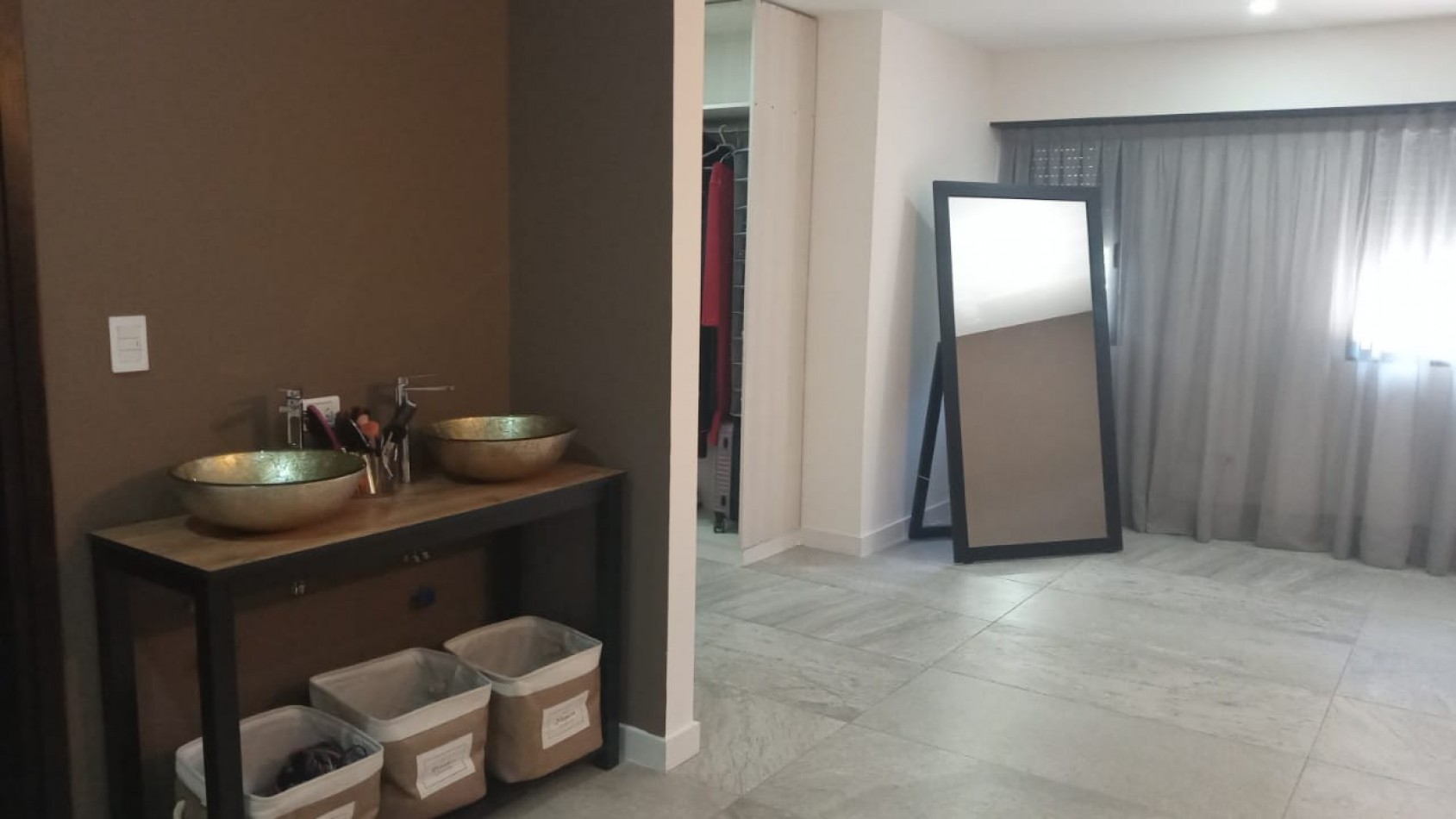 ALQUILER CASA 5 AMBIENTES -RUMENCO-LAS LOMAS