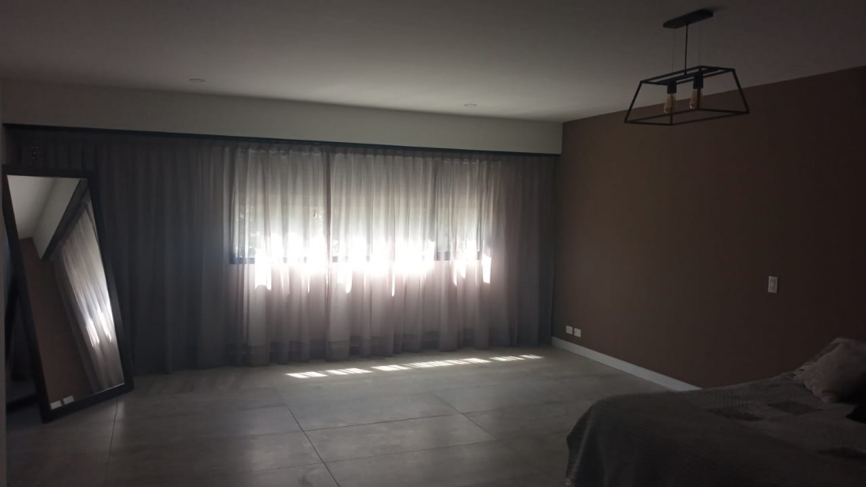 ALQUILER CASA 5 AMBIENTES -RUMENCO-LAS LOMAS