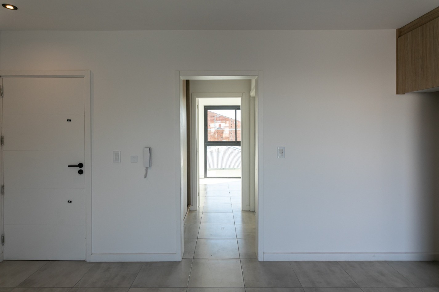 VENTA DEPARTAMENTO 2 AMBIENTES AL FRENTE CON BALCON TERRAZA 