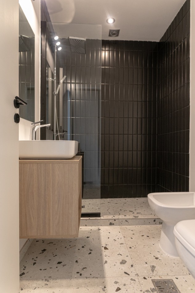 VENTA DEPARTAMENTO 2 AMBIENTES AL FRENTE CON BALCON TERRAZA 