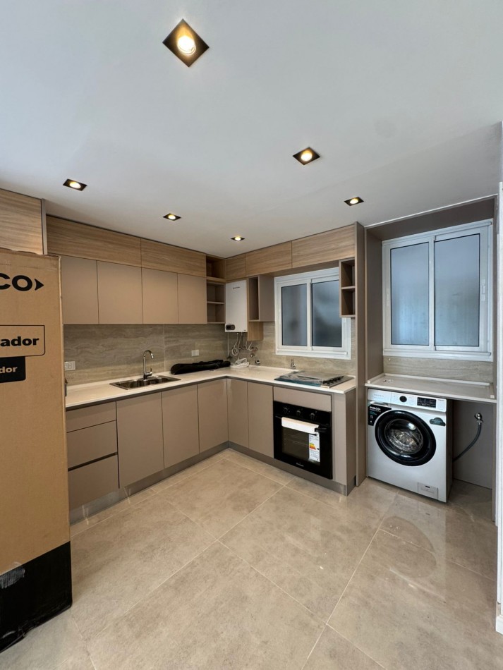 DEPARTAMENTO 3 AMBIENTES CON BALCON -FRENTE-