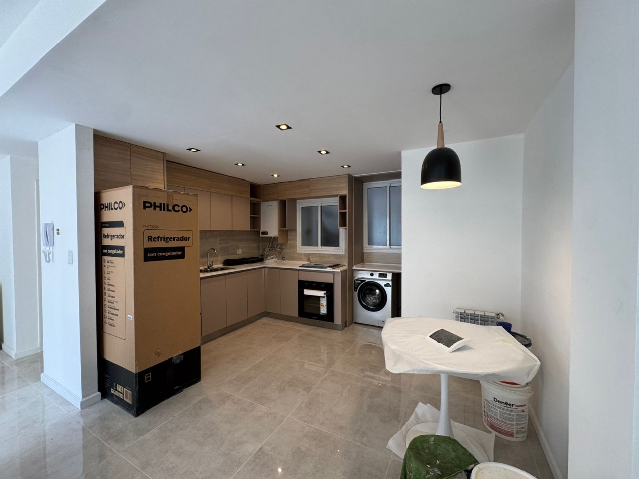 DEPARTAMENTO 3 AMBIENTES CON BALCON -FRENTE-