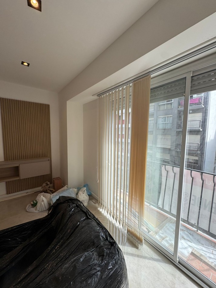 DEPARTAMENTO 3 AMBIENTES CON BALCON -FRENTE-