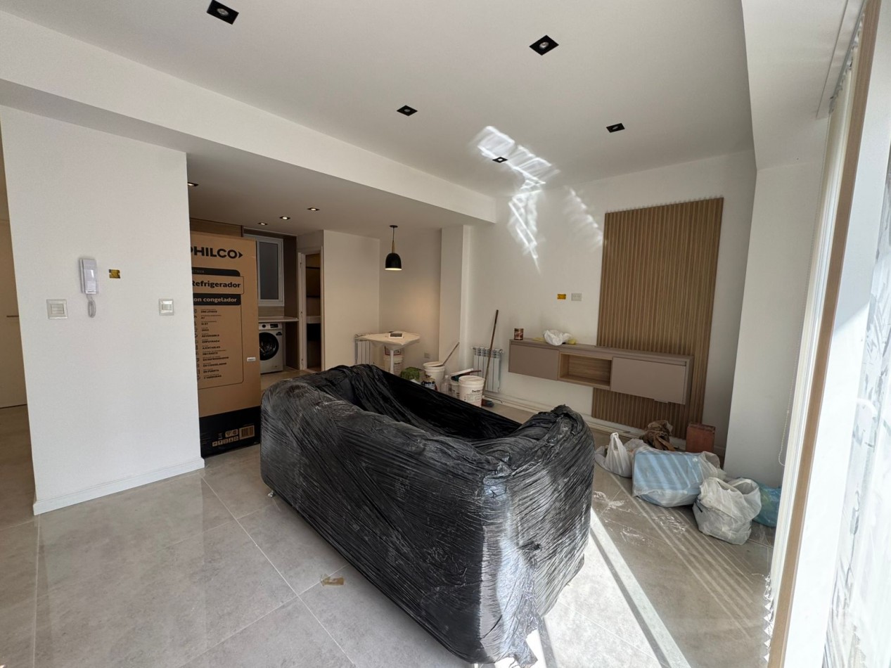 DEPARTAMENTO 3 AMBIENTES CON BALCON -FRENTE-