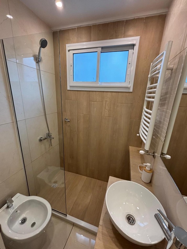 Venta Departamento 3 ambientes a la calle con Balcon