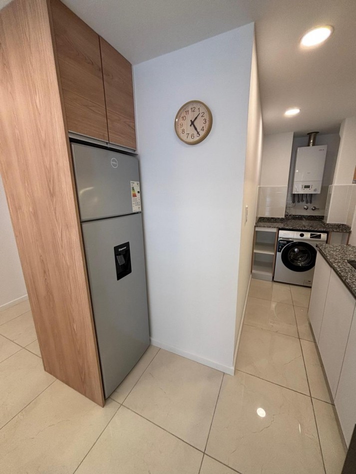 Venta Departamento 3 ambientes a la calle con Balcon