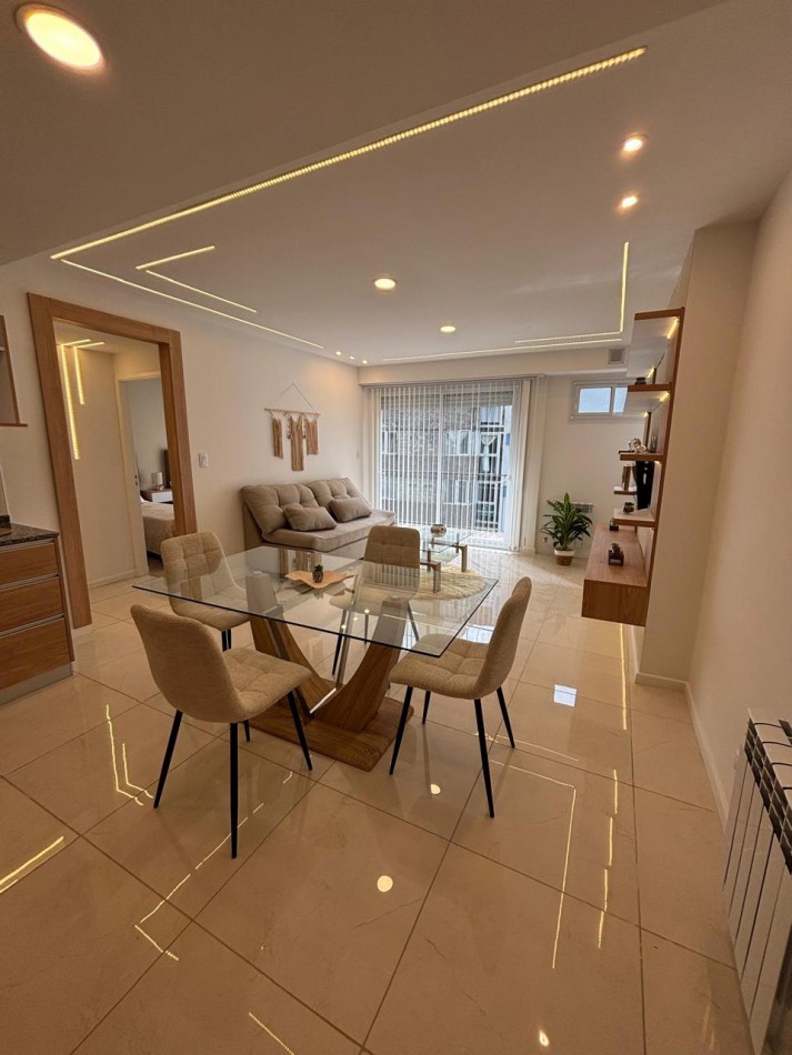 Venta Departamento 3 ambientes a la calle con Balcon