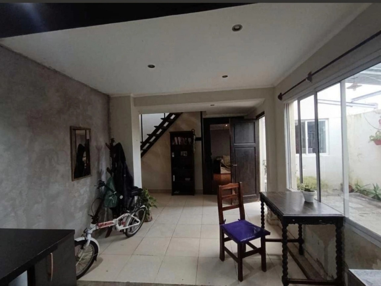 Venta Ph 4 ambientes con patio y parrilla 