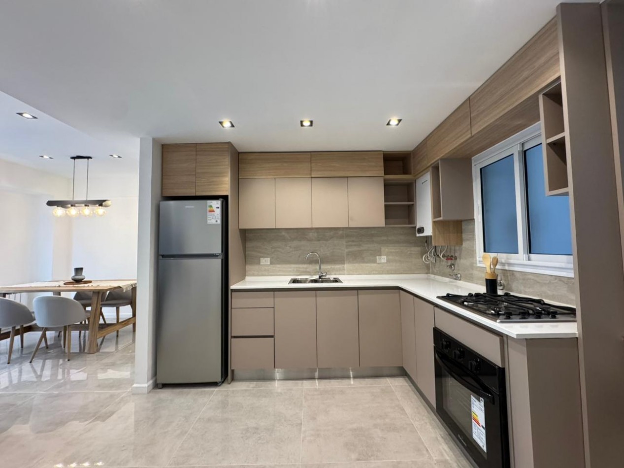 DEPARTAMENTO 3 AMBIENTES CON BALCON -FRENTE-