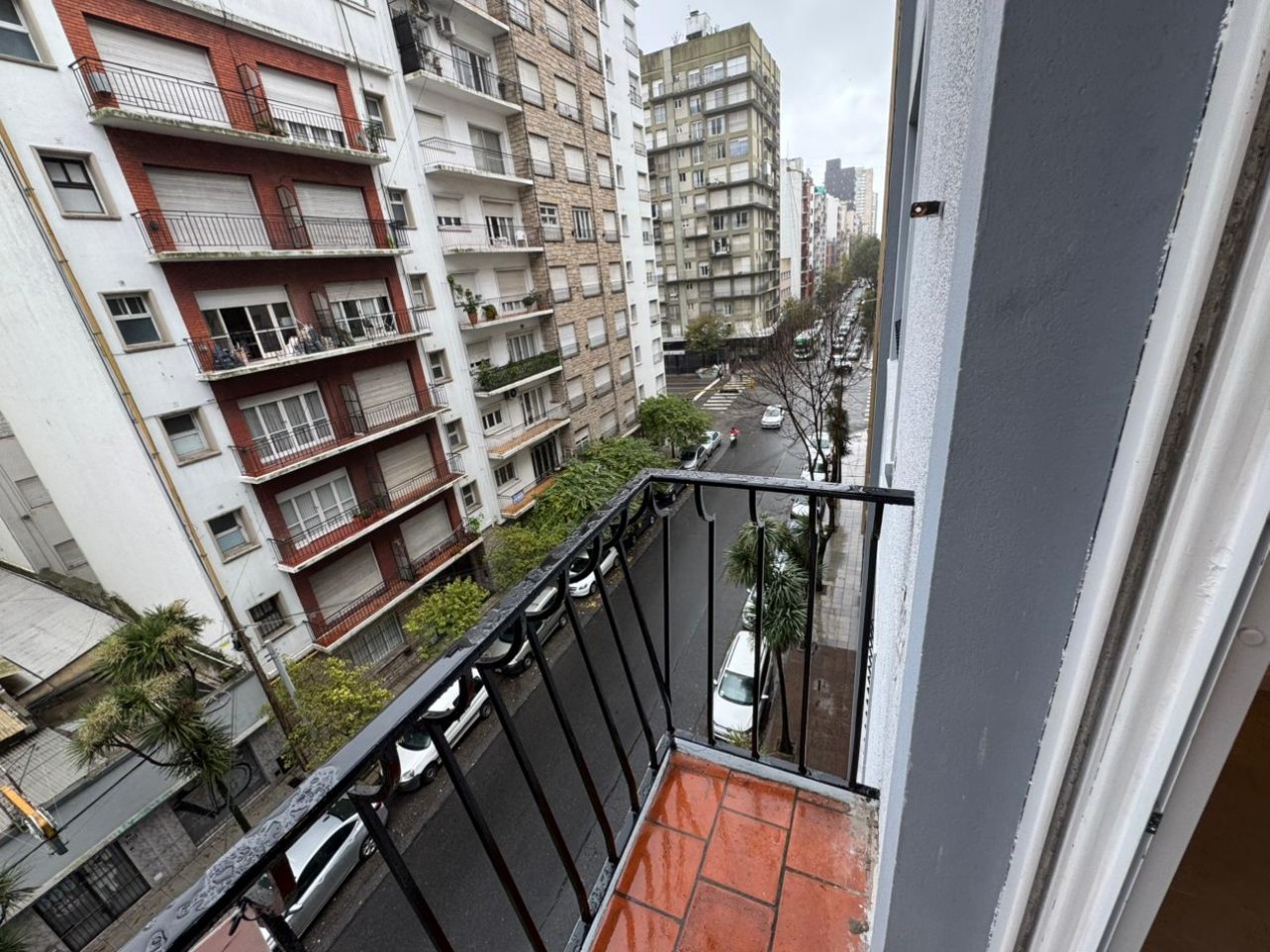 DEPARTAMENTO 3 AMBIENTES CON BALCON -FRENTE-