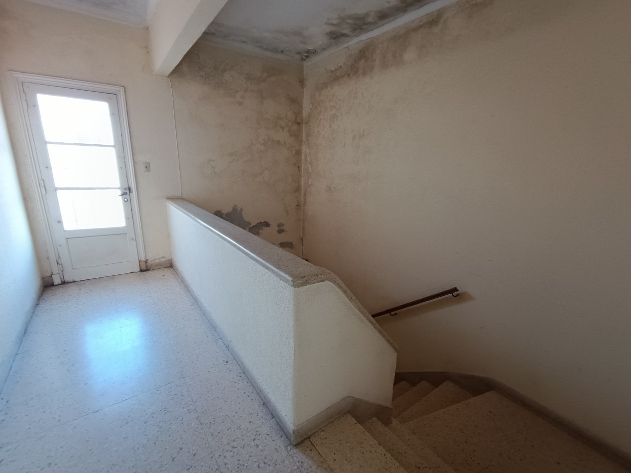 VENTA DEPARTAMENTO 3 AMBIENTES RECICLADO CON TERRAZA PROPIA Y PARRILLA
