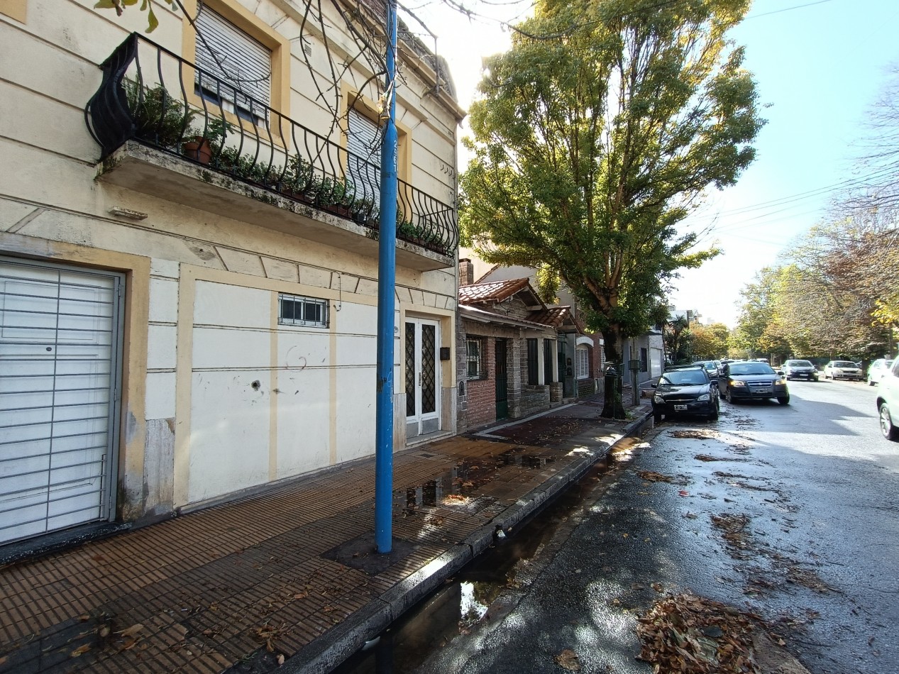 VENTA DEPARTAMENTO 3 AMBIENTES RECICLADO CON TERRAZA PROPIA Y PARRILLA