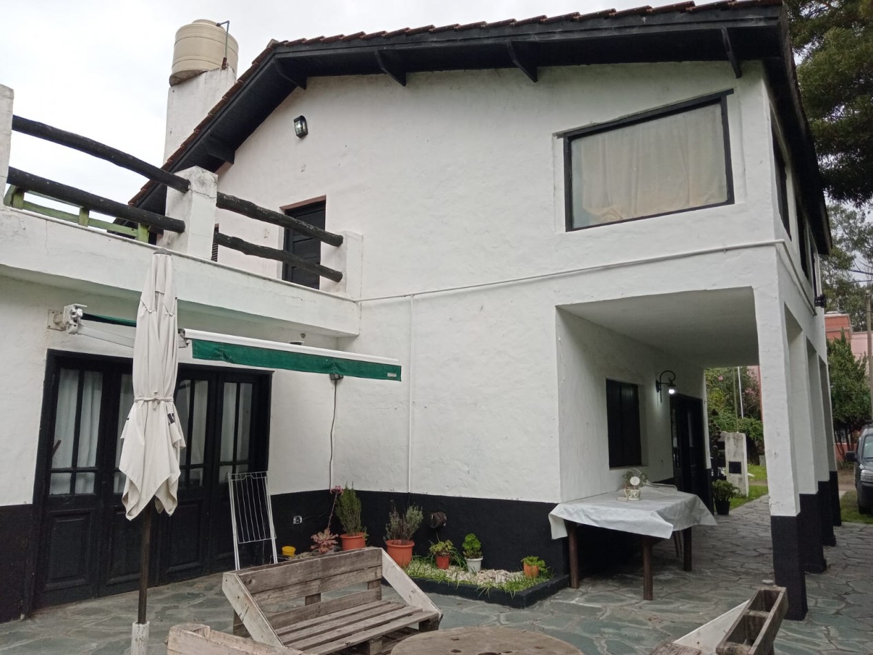 CASA 4 AMBIENTES -BOSQUE PERALTA RAMOS