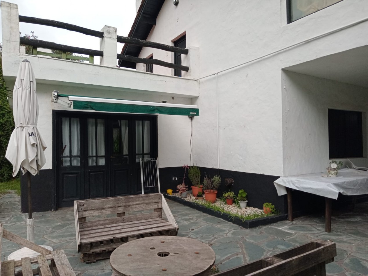 CASA 4 AMBIENTES -BOSQUE PERALTA RAMOS
