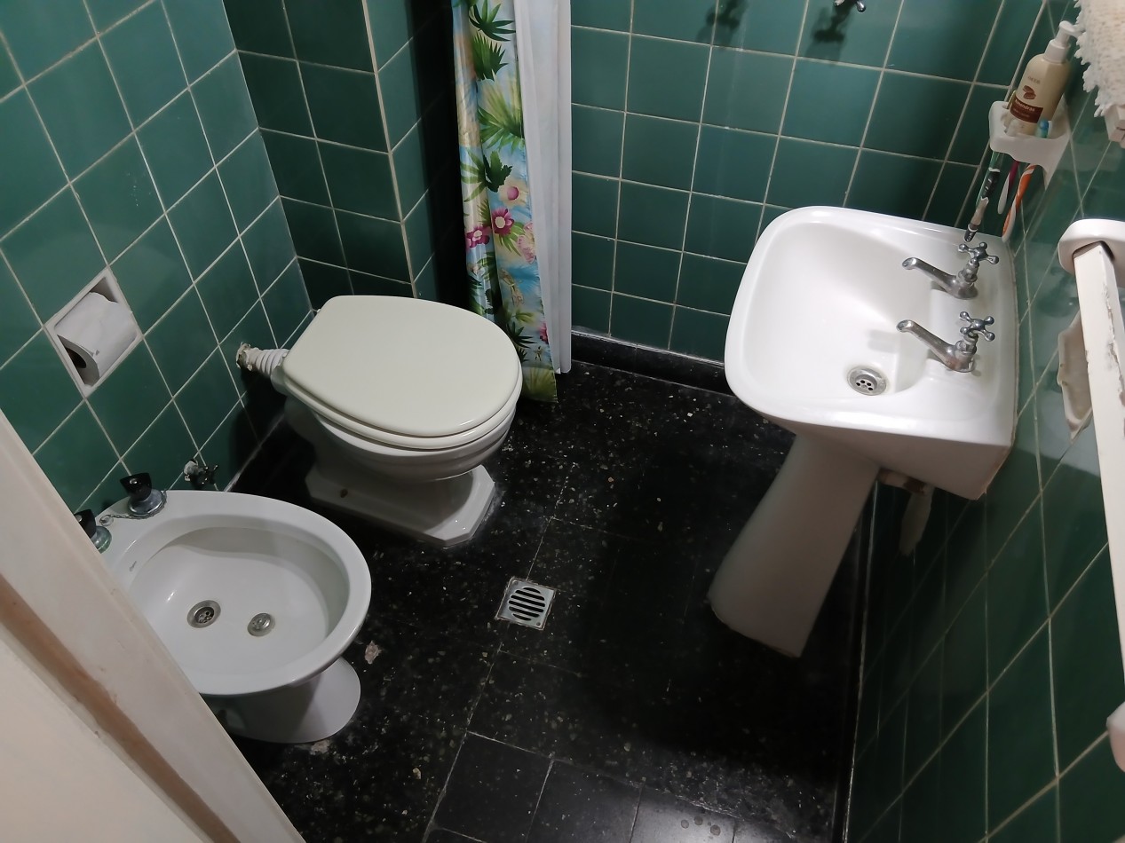 Venta monoambiente zona Aldrey.
