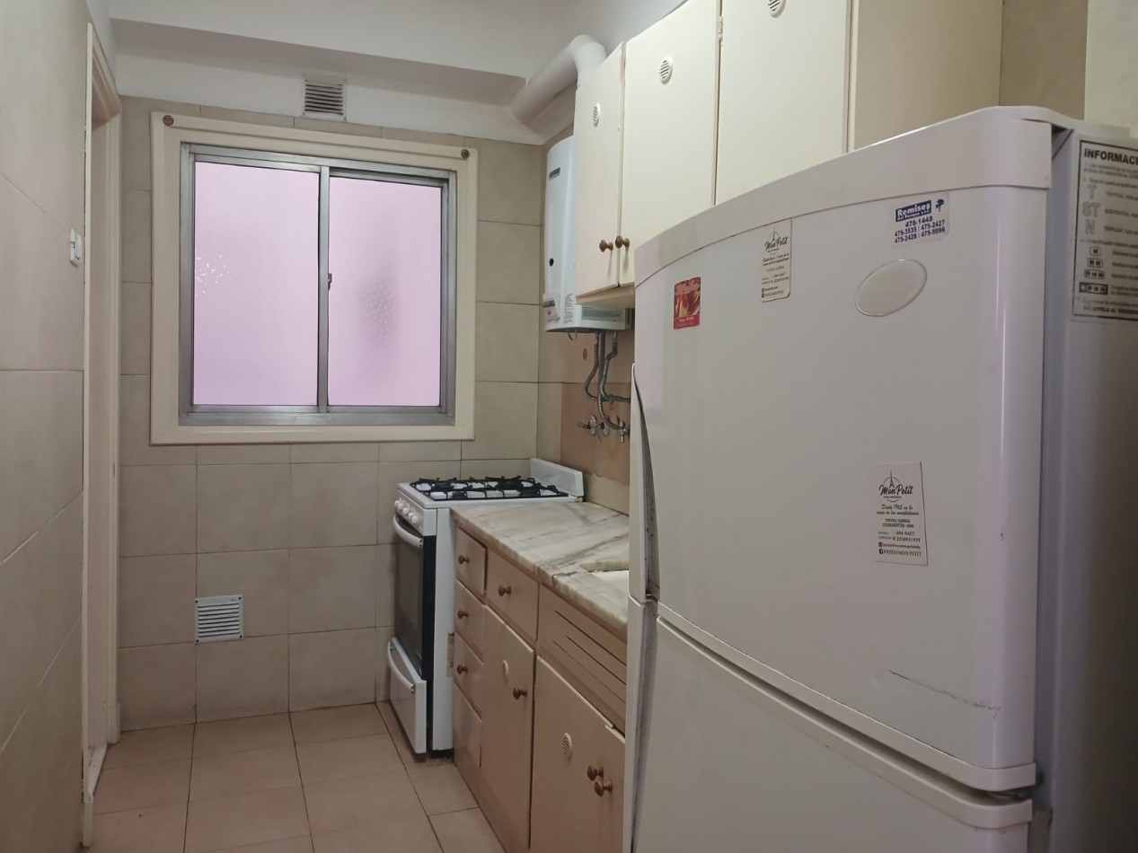 Venta Departamento 2 ambientes dependencia y balcon a la calle