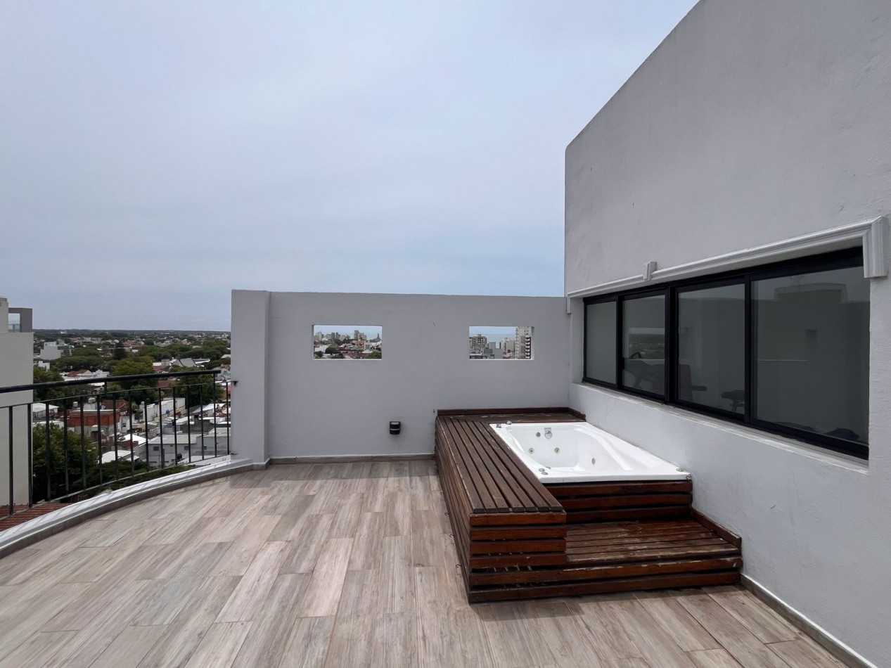 Venta Departamento 2 ambientes al frente con balcon, La Perla